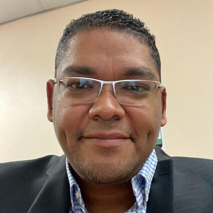 Ing. Alexandro Lozano R. Perito Informático Forense